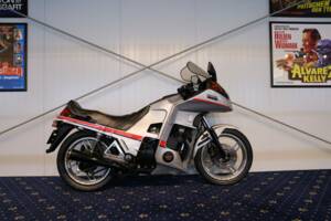 Immagine 2/29 di Yamaha XJ 650 Turbo (1986)