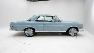 Image 9/15 of Mercedes-Benz 280 SE (1968)