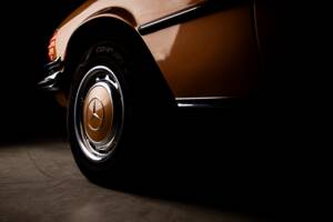 Bild 27/30 von Mercedes-Benz 350 SE (1976)