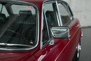 Bild 7/50 von Jaguar XJ 6 L 4.2 (1974)