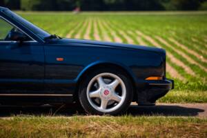Image 10/20 de Bentley Continental R (1997)