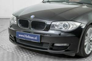 Image 19/50 de BMW 120i (2008)
