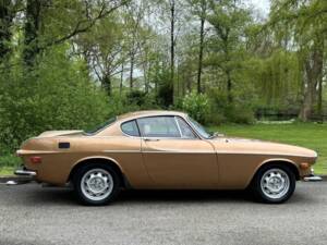 Image 6/8 of Volvo 1800 E (1971)