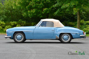 Image 6/50 of Mercedes-Benz 190 SL (1961)