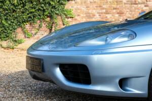 Image 18/50 of Ferrari 360 Modena (2001)