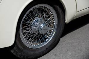 Image 17/50 de Jaguar Mk II 2.4 (1967)