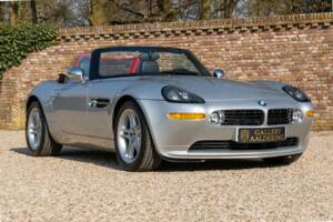 Image 43/50 of BMW Z8 (2002)