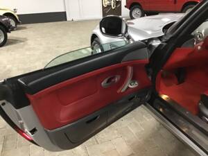 Image 6/25 of BMW Z8 (2002)