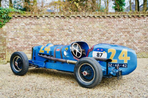 Image 19/50 of Graham 8 Lucenti Special (1932)