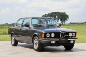 Image 12/50 of BMW 323i (1980)