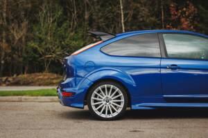Image 24/50 of Ford Focus RS (2010)