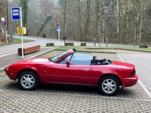 Immagine 3/8 di Mazda MX-5 1.6 (1991)