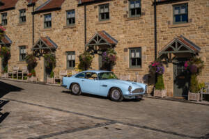 Image 18/56 de Aston Martin DB 4 (1958)
