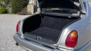 Image 13/19 of Bentley Arnage Green Label (1999)