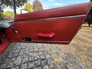 Afbeelding 27/30 van Jaguar E-Type V12 (2+2) (1974)