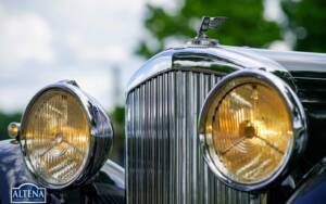 Image 19/50 of Bentley 3 1&#x2F;2 Liter Park Ward DHC (1934)