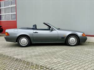 Bild 10/48 von Mercedes-Benz 500 SL (1990)