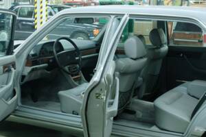 Bild 47/50 von Mercedes-Benz 300 SEL (1986)