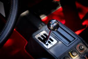 Image 46/73 of Ferrari 208 GTS Turbo (1989)
