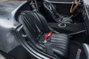 Image 10/16 of AC Cobra 427 (1965)