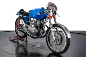 Image 3/32 of Berneg DUMMY (1952)