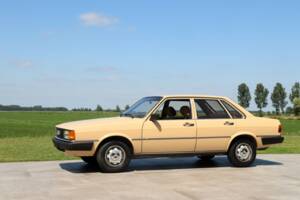 Imagen 35/50 de Audi 80 GL (1979)