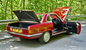 Image 15/50 of Mercedes-Benz 300 SL (1988)