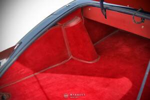 Image 76/78 of Jaguar XK 150 3.4 S OTS (1958)