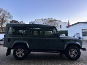 Image 12/35 of Land Rover Defender 90 (2014)