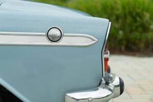 Image 16/50 of SIMCA Aronde P 60 Monthléry Spéciale (1960)