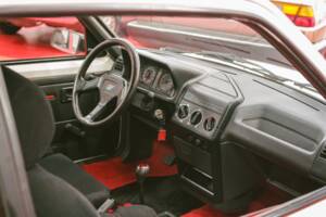 Imagen 40/47 de Peugeot 205 Rallye 1.3 (1989)