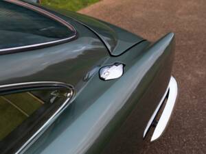 Image 30/42 de Aston Martin DB 4 GT (1959)