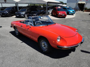 Image 30/33 de Alfa Romeo Spider 1300 (1976)