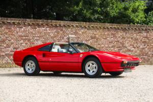 Image 26/50 de Ferrari 308 GTSi (1981)