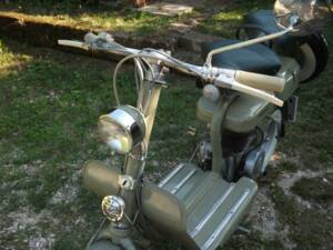 Immagine 46/50 di Innocenti Lambretta D 125 (1958)