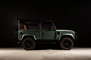 Image 1/44 of Land Rover Defender 90 (2011)