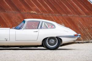 Afbeelding 43/46 van Jaguar E-Type 3.8 (1962)