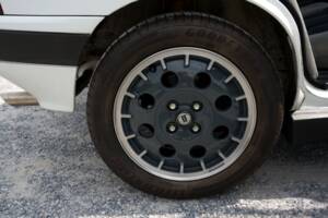 Image 20/47 of Lancia Delta HF Integrale (1988)