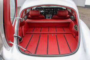 Afbeelding 26/28 van Jaguar E-Type V12 (2+2) (1971)