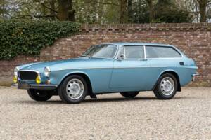 Image 12/50 of Volvo 1800 ES (1972)