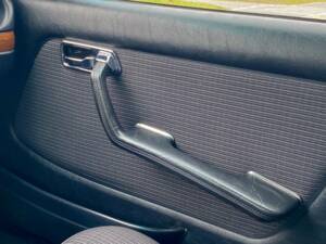 Bild 21/24 von Mercedes-Benz 280 TE (1984)