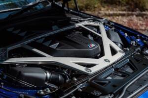Image 42/47 of BMW M4 CS (2025)
