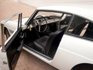 Imagen 2/8 de Ferrari 250 GTE (1962)