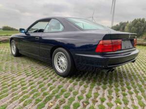 Image 6/8 of BMW 840Ci (1995)