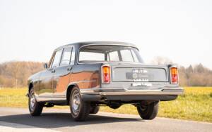 Afbeelding 6/39 van Alfa Romeo 2600 Berlina (1962)