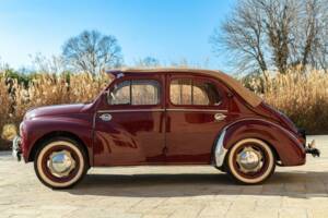 Immagine 7/50 di Renault 4 CV Décapotable (1957)