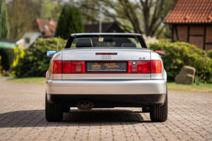 Bild 23/46 von Audi Cabriolet 2.6 (2000)
