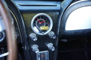 Imagen 11/50 de Chevrolet Corvette Sting Ray (1964)