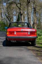 Image 4/8 of BMW 320i (1990)