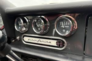 Afbeelding 14/32 van Alfa Romeo 1750 Spider Veloce (1969)